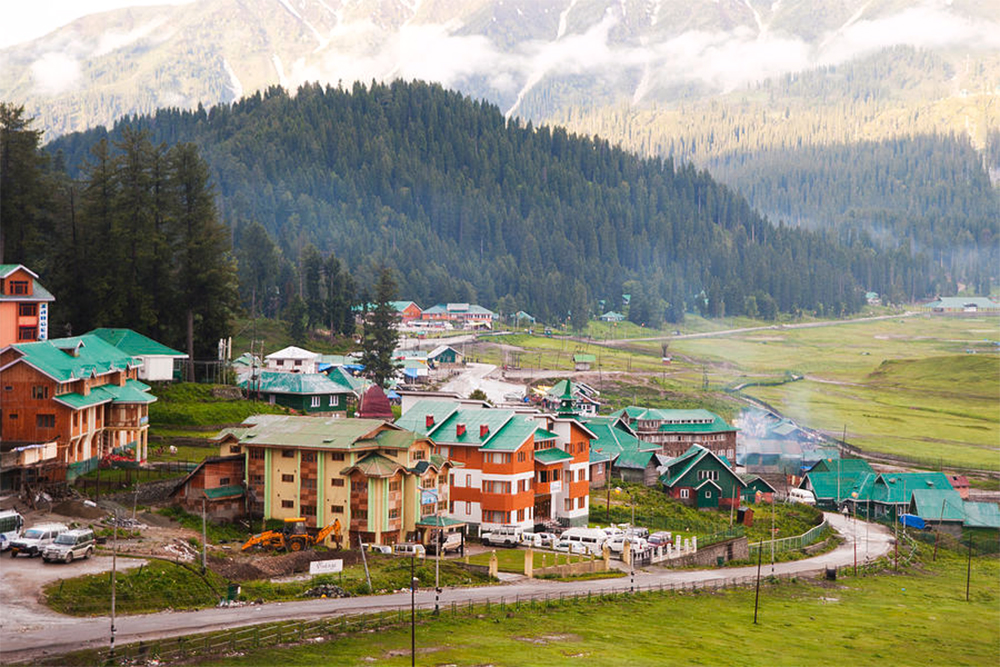 Kashmir- The Valley of Fun and Adventure